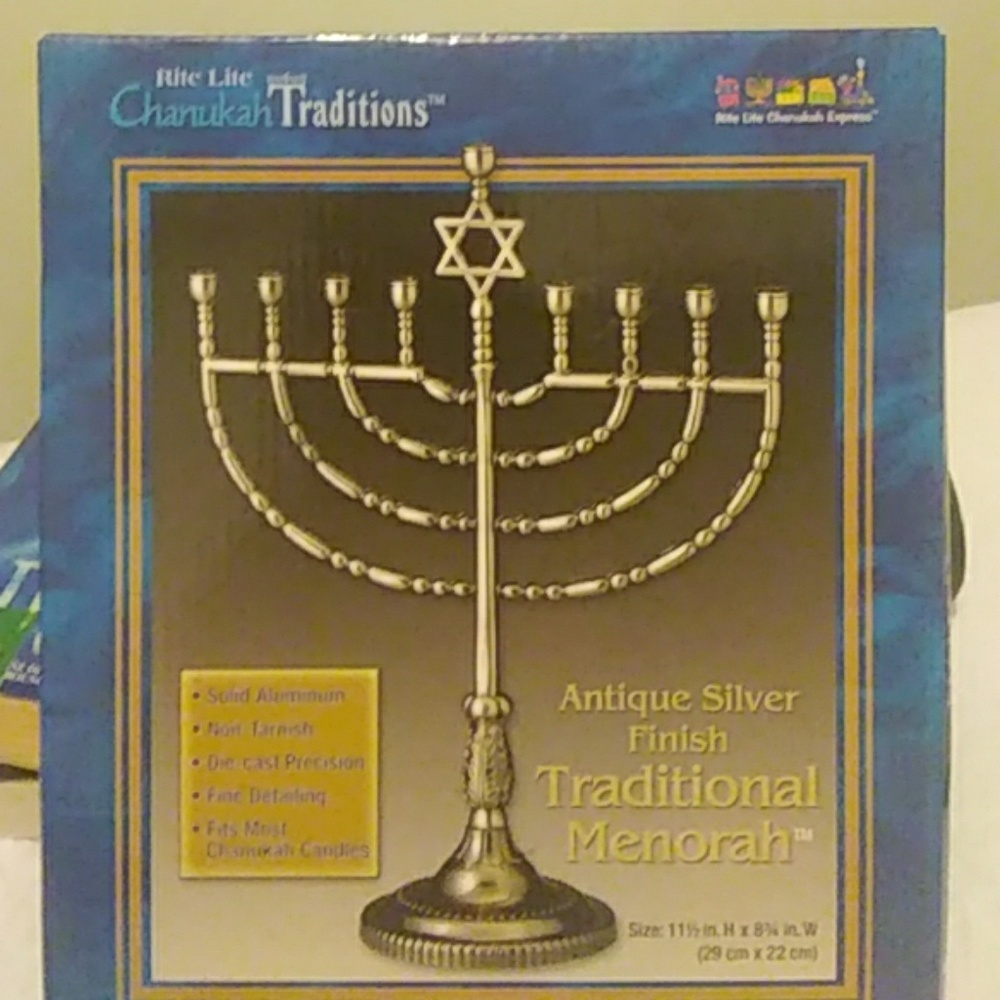 Rite Lite Chanukah Traditions